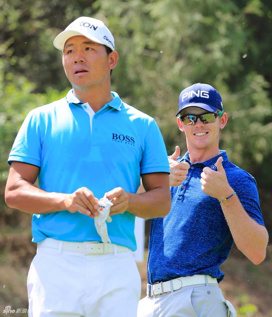 托马斯·德崔在比赛中沉稳挥杆，动作流畅有力，这位比利时名将正在开启他职业生涯的黄金篇章。